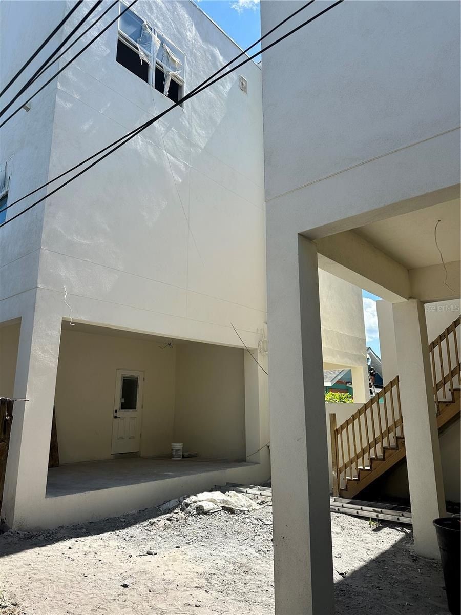 2144 5Th Avenue N. St Petersburg, FL 33713