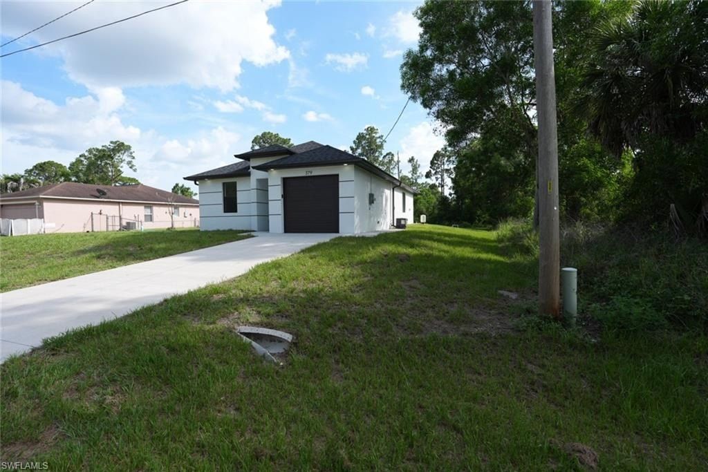 379 Selkirk Ave Lot 12. Lehigh Acres, FL 33974