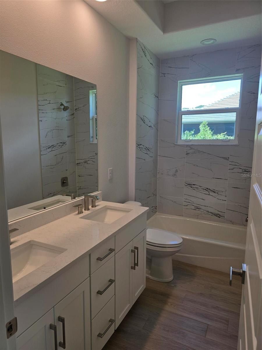 136 New Leatherwood Drive. Palm Coast, FL 32137