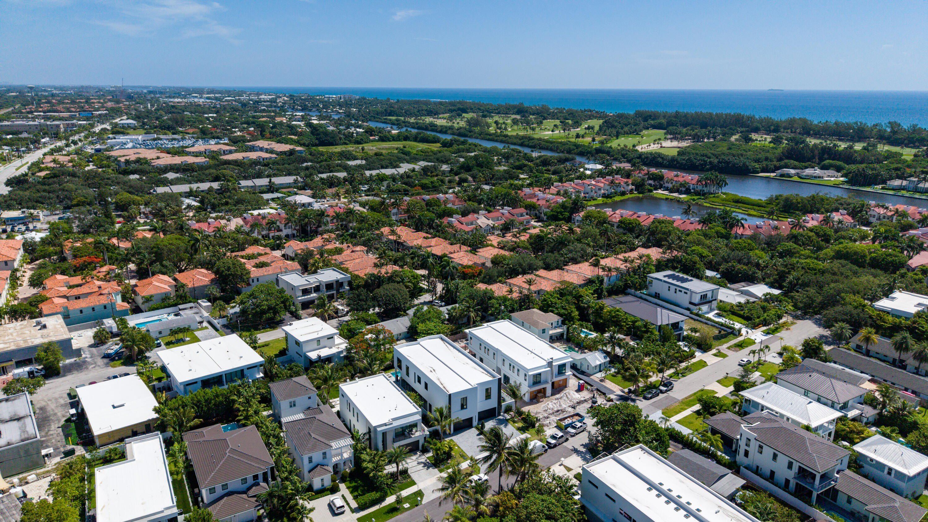 723 Lake Avenue N. Delray Beach, FL 33483