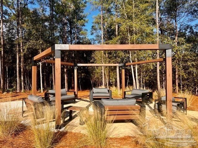 8679 Naturewalk Dr. Pace, FL 32571