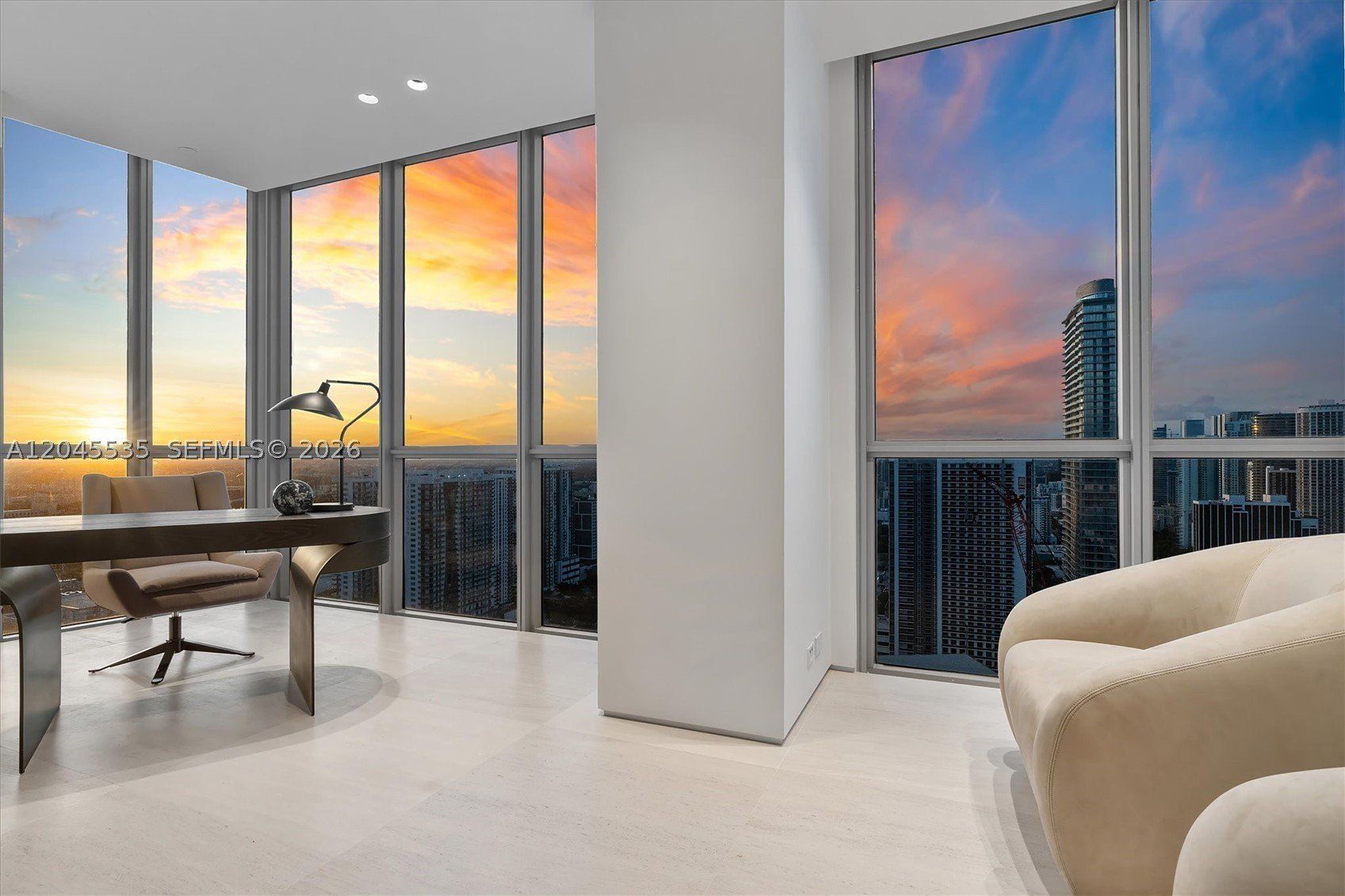 1100 Biscayne Blvd. Miami, FL 33132