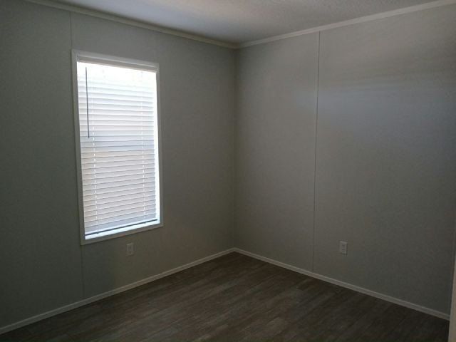 218 Sycamore Lane. Tampa, FL 33610