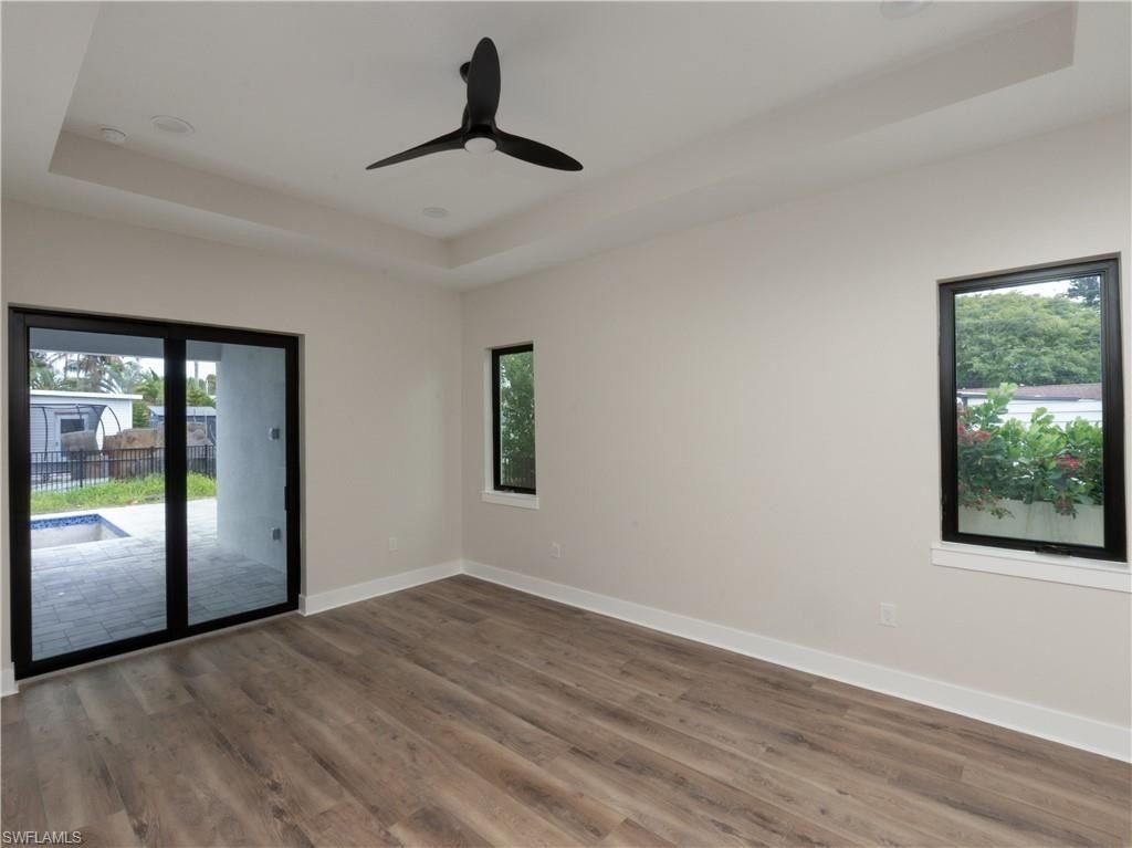 1257 22Nd Ave N. Naples, FL 34103