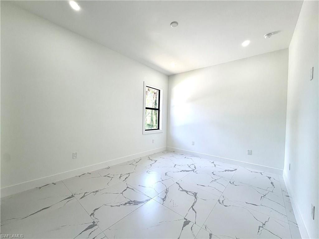 3257 Desoto Blvd S. Naples, FL 34117