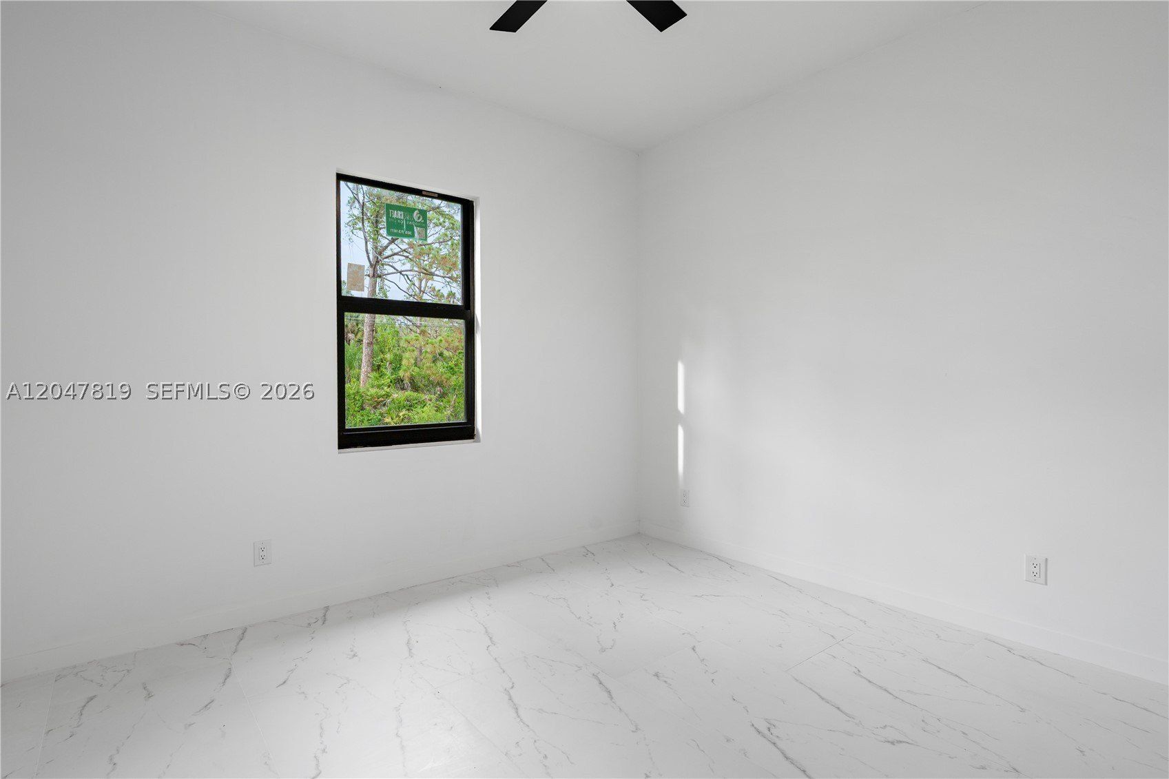 12086 Chamberlain Blvd. Port Charlotte, FL 33953