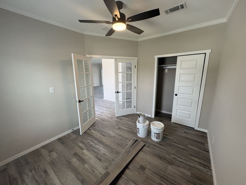 1630 Voyager Drive. Sarasota, FL 34234