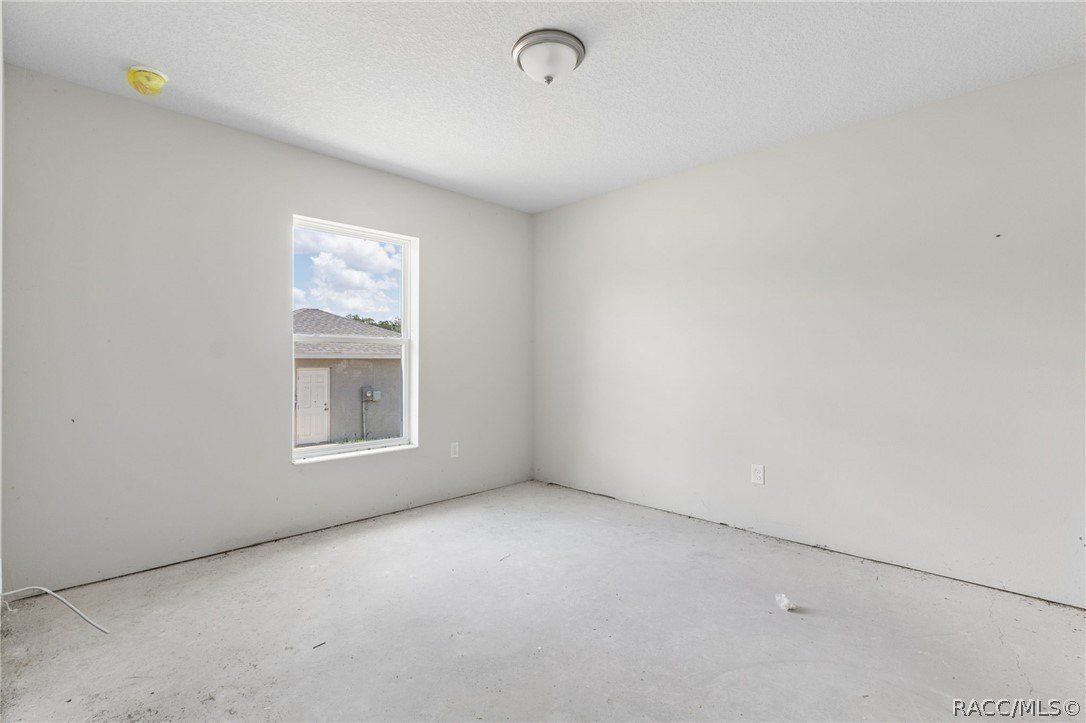 4575 E Walker Street. Inverness, FL 34453