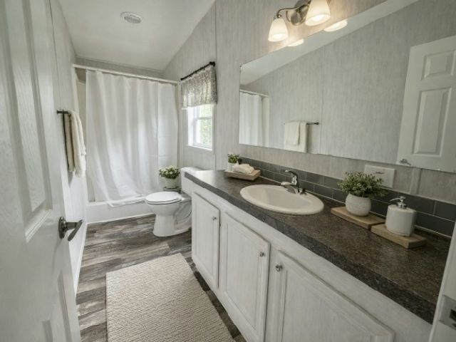 3323 Ne 14Th St. Ocala, FL 34470