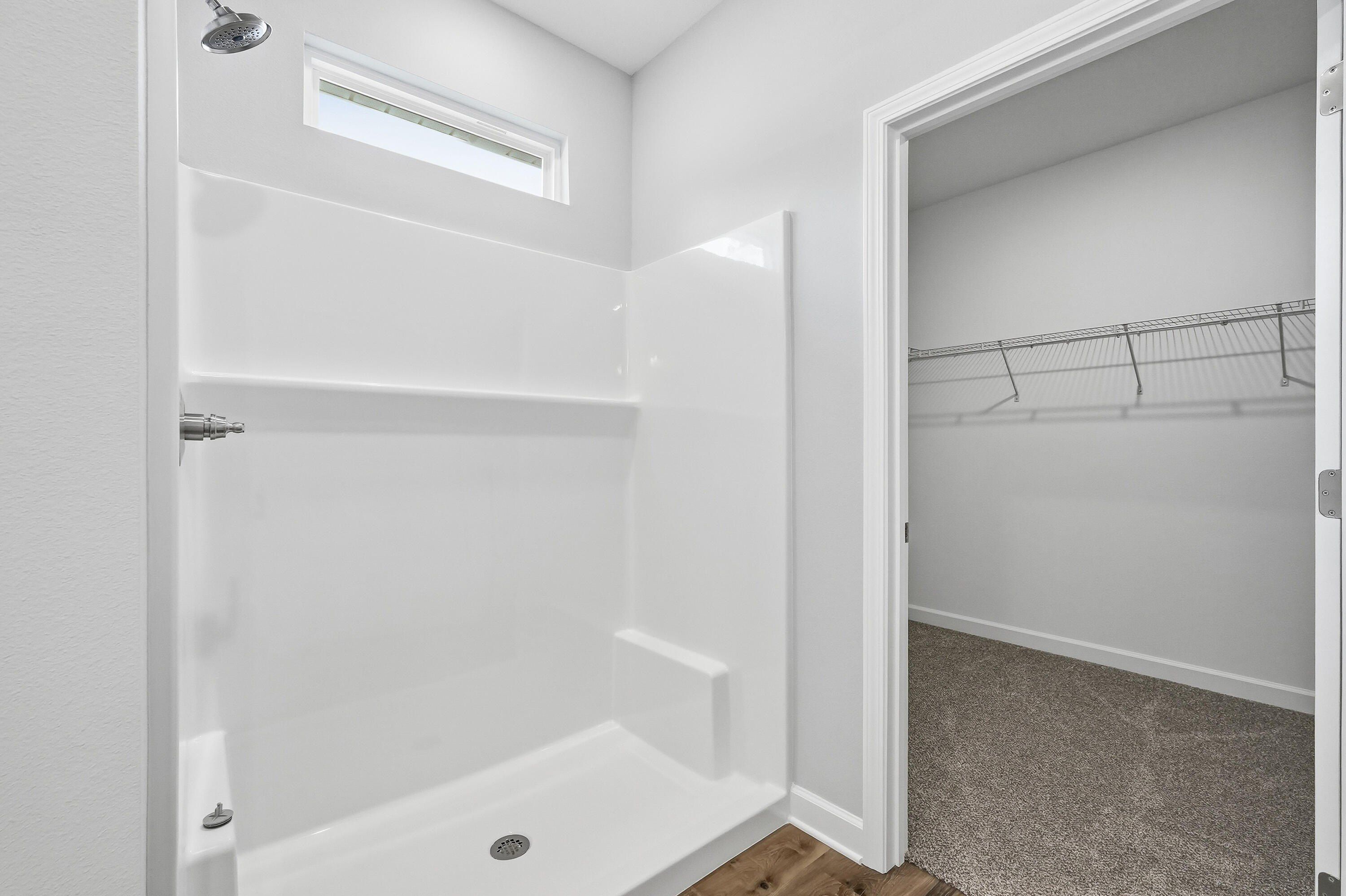 3010 La Salle Court. Crestview, FL 32536
