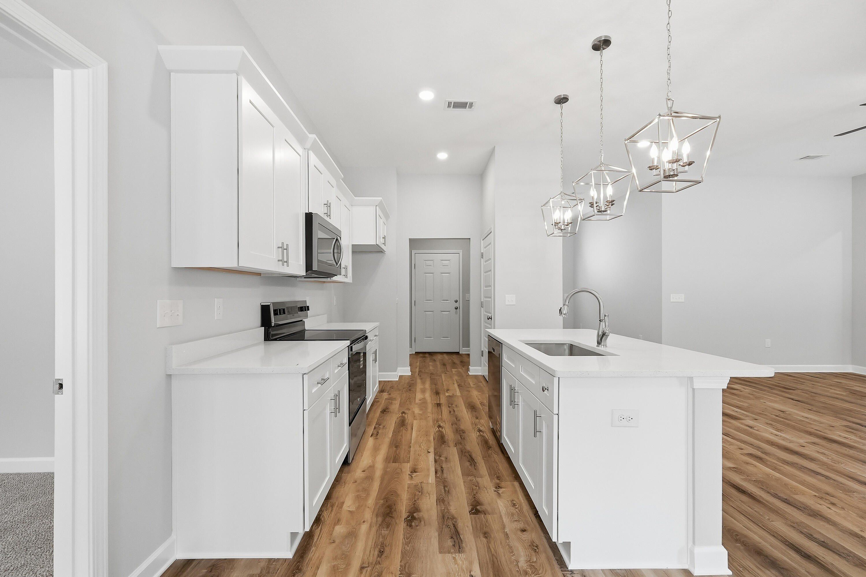 6115 Mildreds Way. Crestview, FL 32539