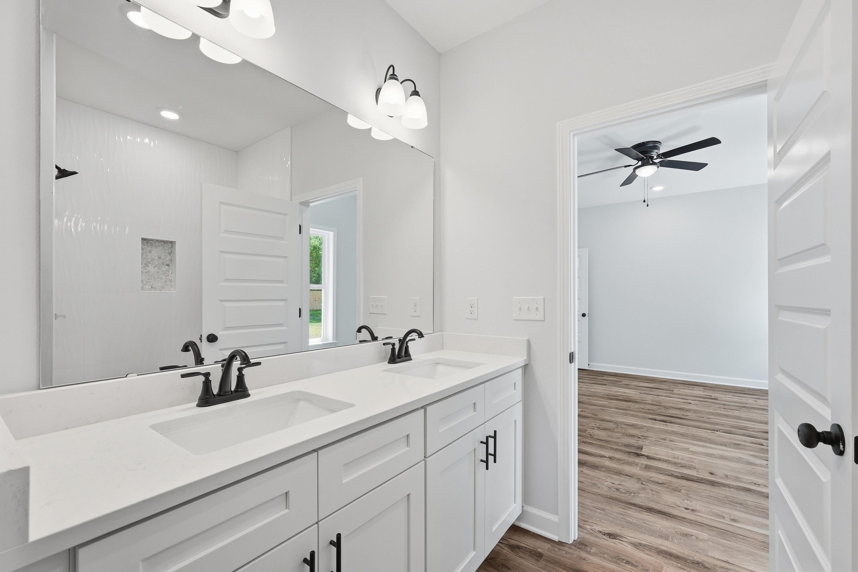 2830 Blackbird Court. Crestview, FL 32539