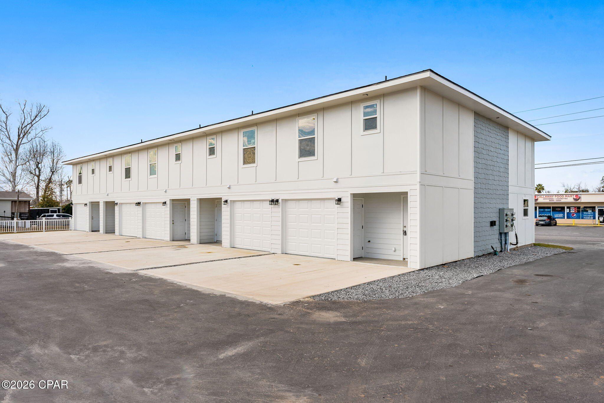6746 Cherry Street. Callaway, FL 32404