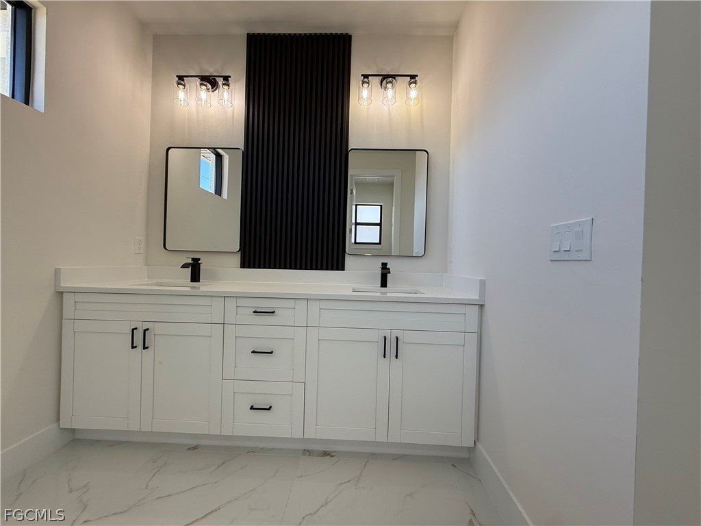 716 Castlestone Avenue S. Lehigh Acres, FL 33974