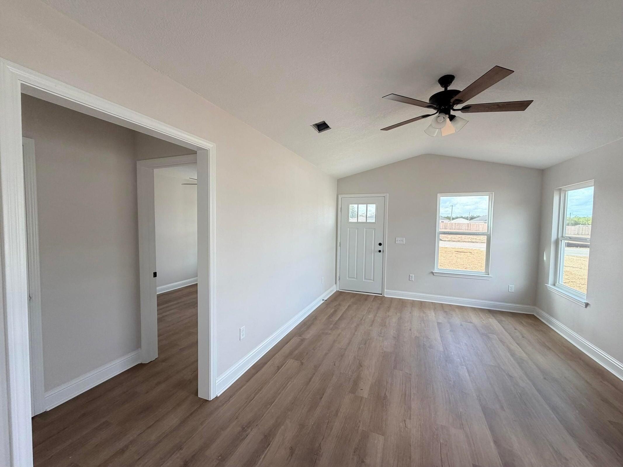 5436 Bayleaf Drive. Crestview, FL 32539