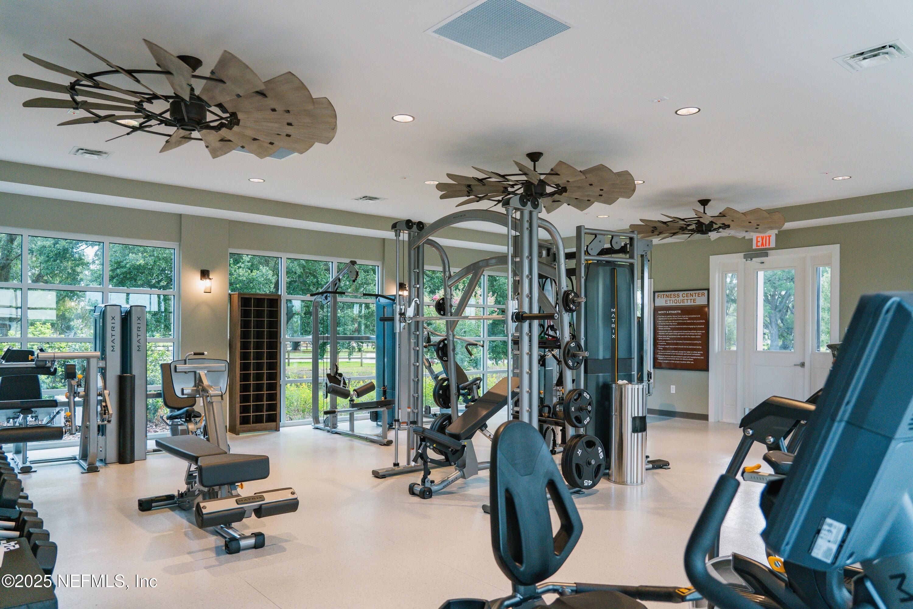 2628 Field Daisy Lane. Green Cove Springs, FL 32043