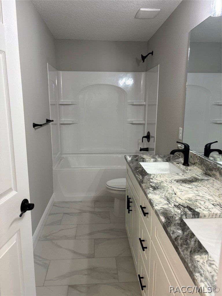 4888 W Maverick Court. Beverly Hills, FL 34465