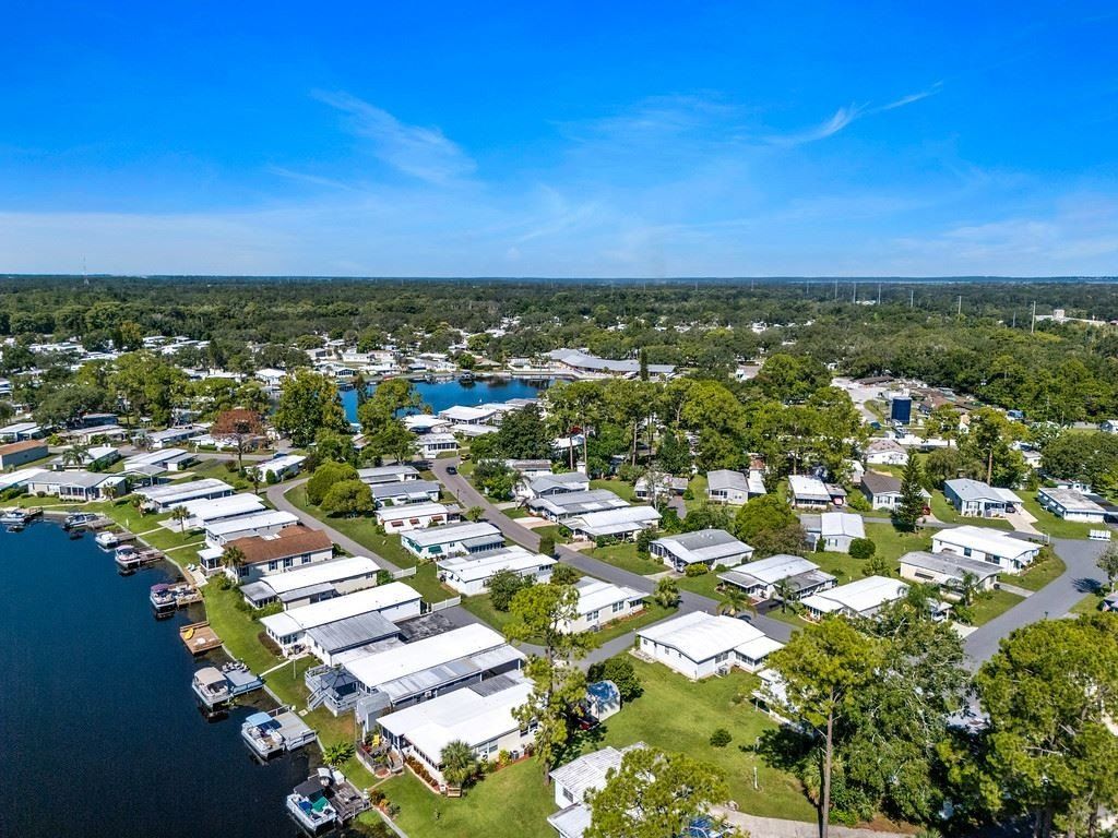 113 N Lake Drive. Leesburg, FL 34788