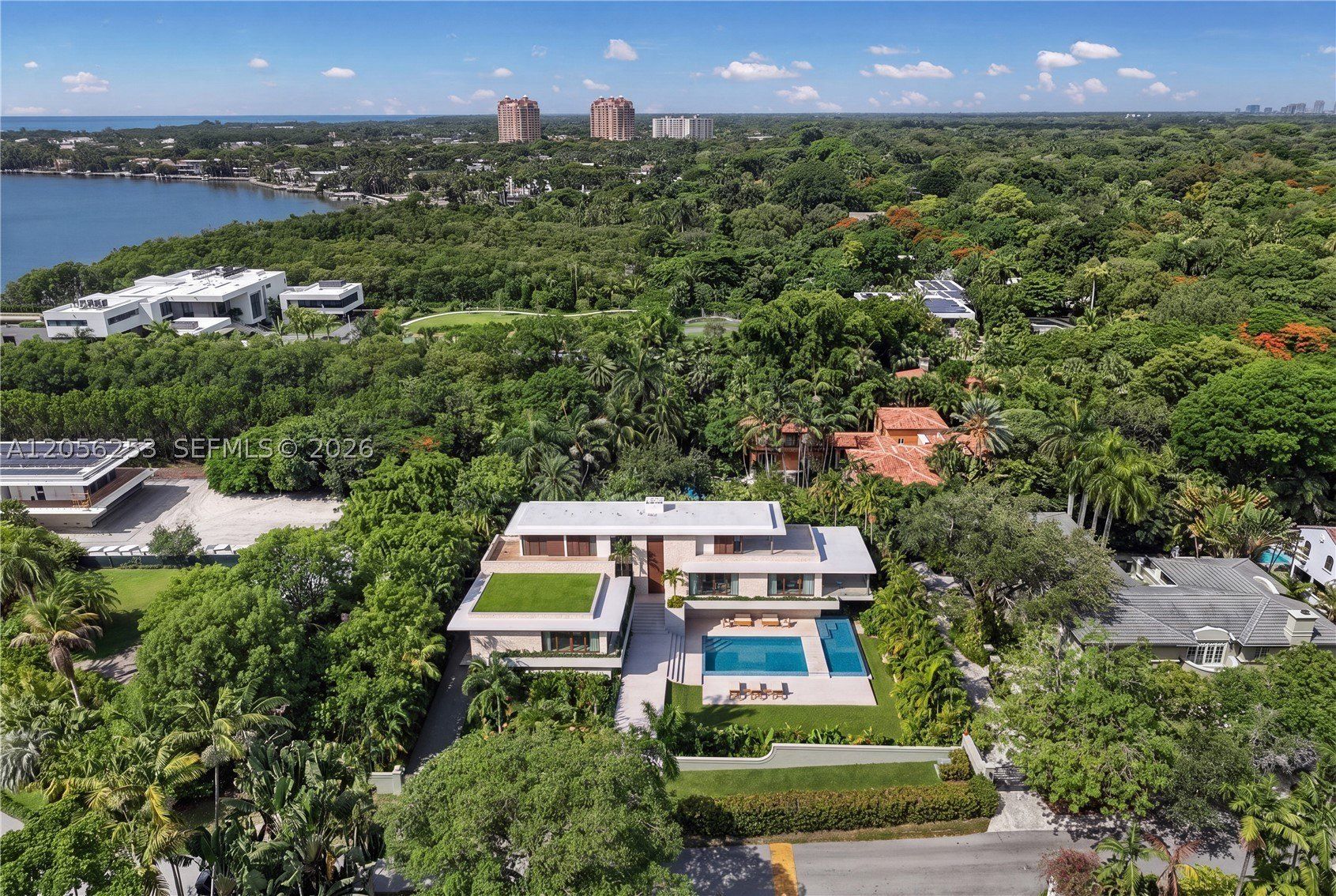 3400 S Moorings Way. Miami, FL 33133