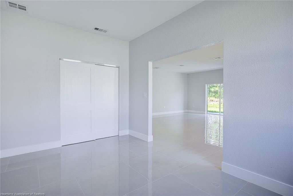8059 Ancha Street. Sebring, FL 33872