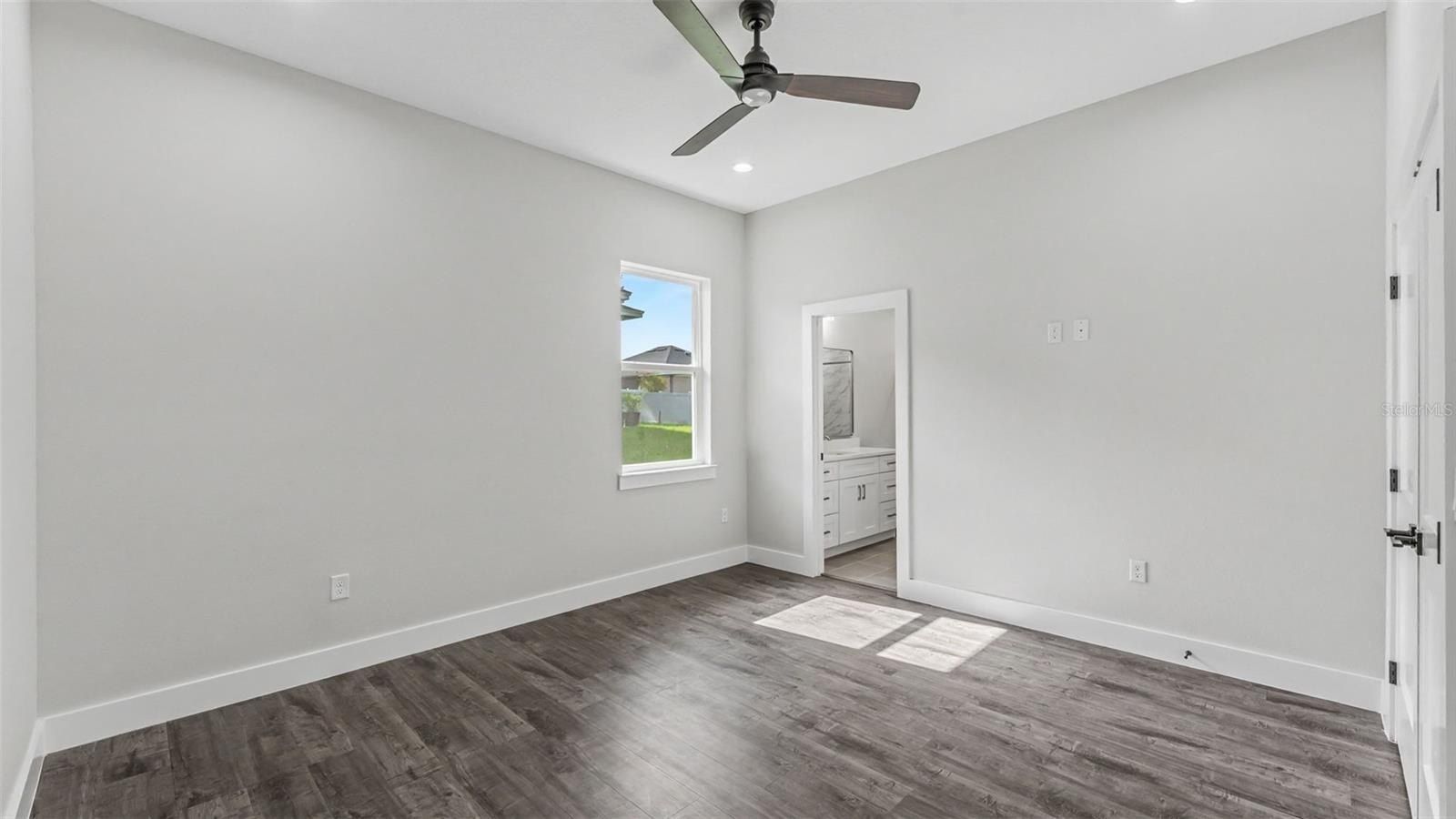 2729 Sunrise Landing Lane. Lakeland, FL 33812