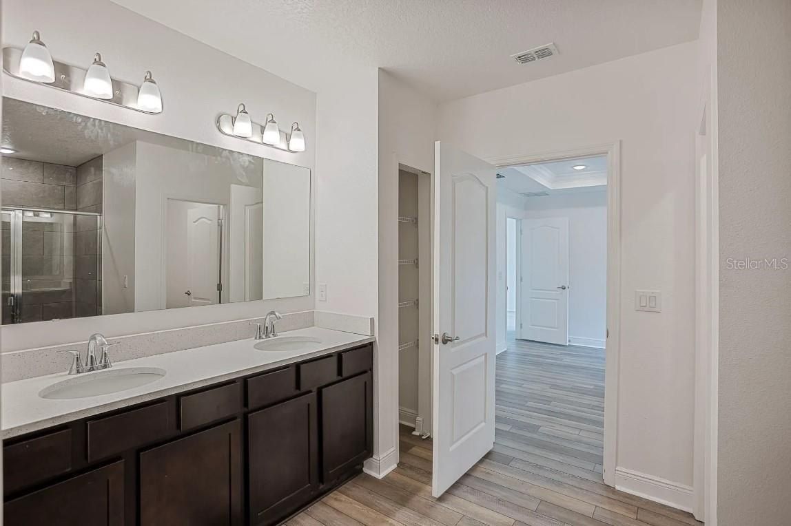 1927 Travelers Palm Drive. Edgewater, FL 32141