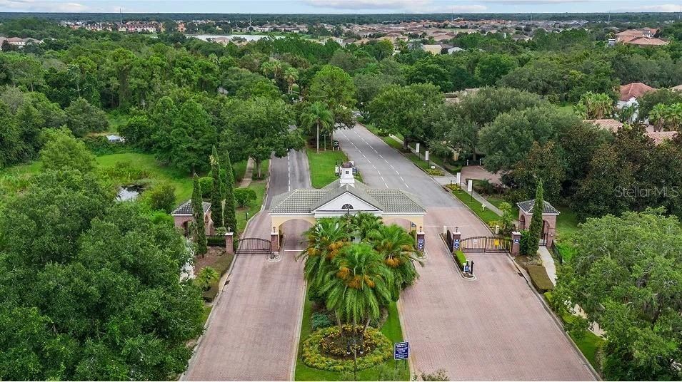 2220 Barrington Loop. Davenport, FL 33837