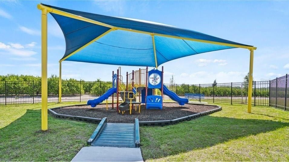 1104 Tyler Loop. Winter Haven, FL 33884