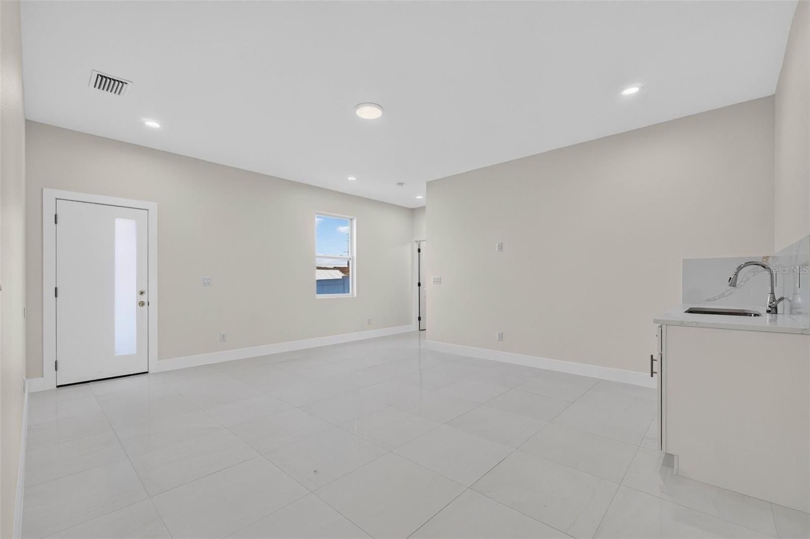 1603 Wright Drive. Lakeland, FL 33805
