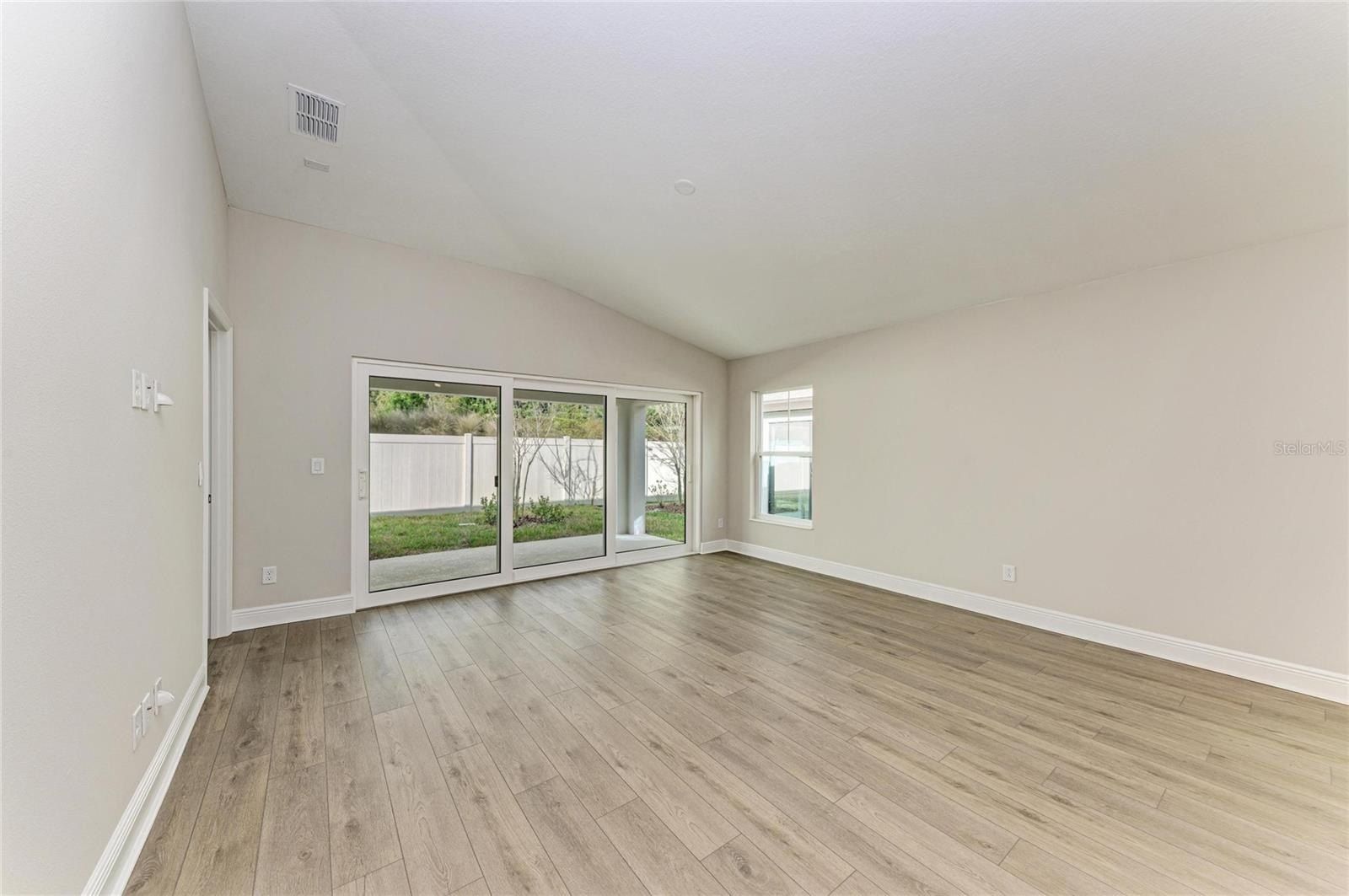 12374 Oak Hill Way. Parrish, FL 34219