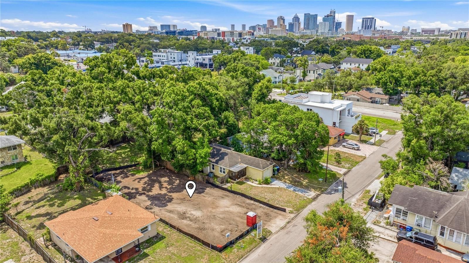 2711 N Myrtle Avenue. Tampa, FL 33602