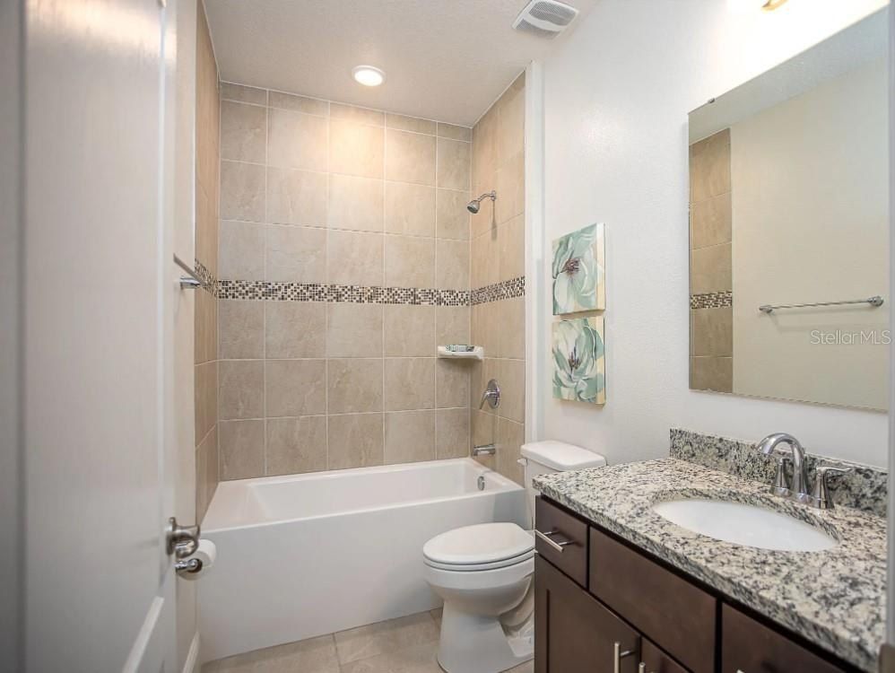 8600 Oakstone Circle. Leesburg, FL 34748
