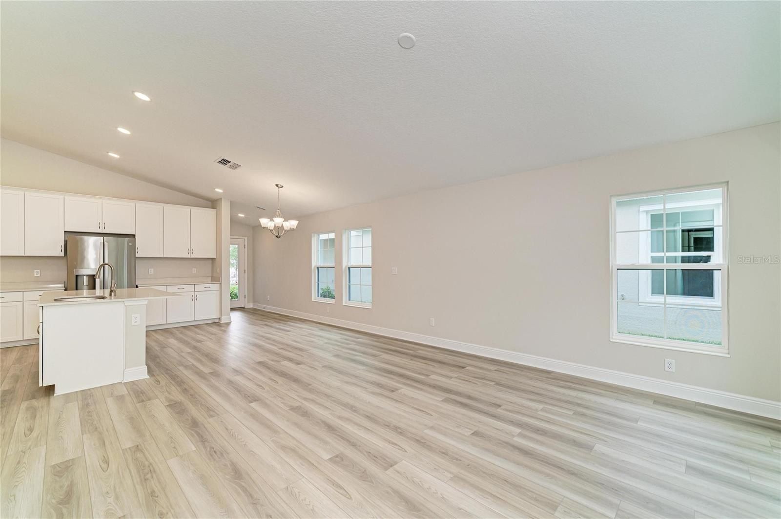 12362 Oak Hill Way. Parrish, FL 34219