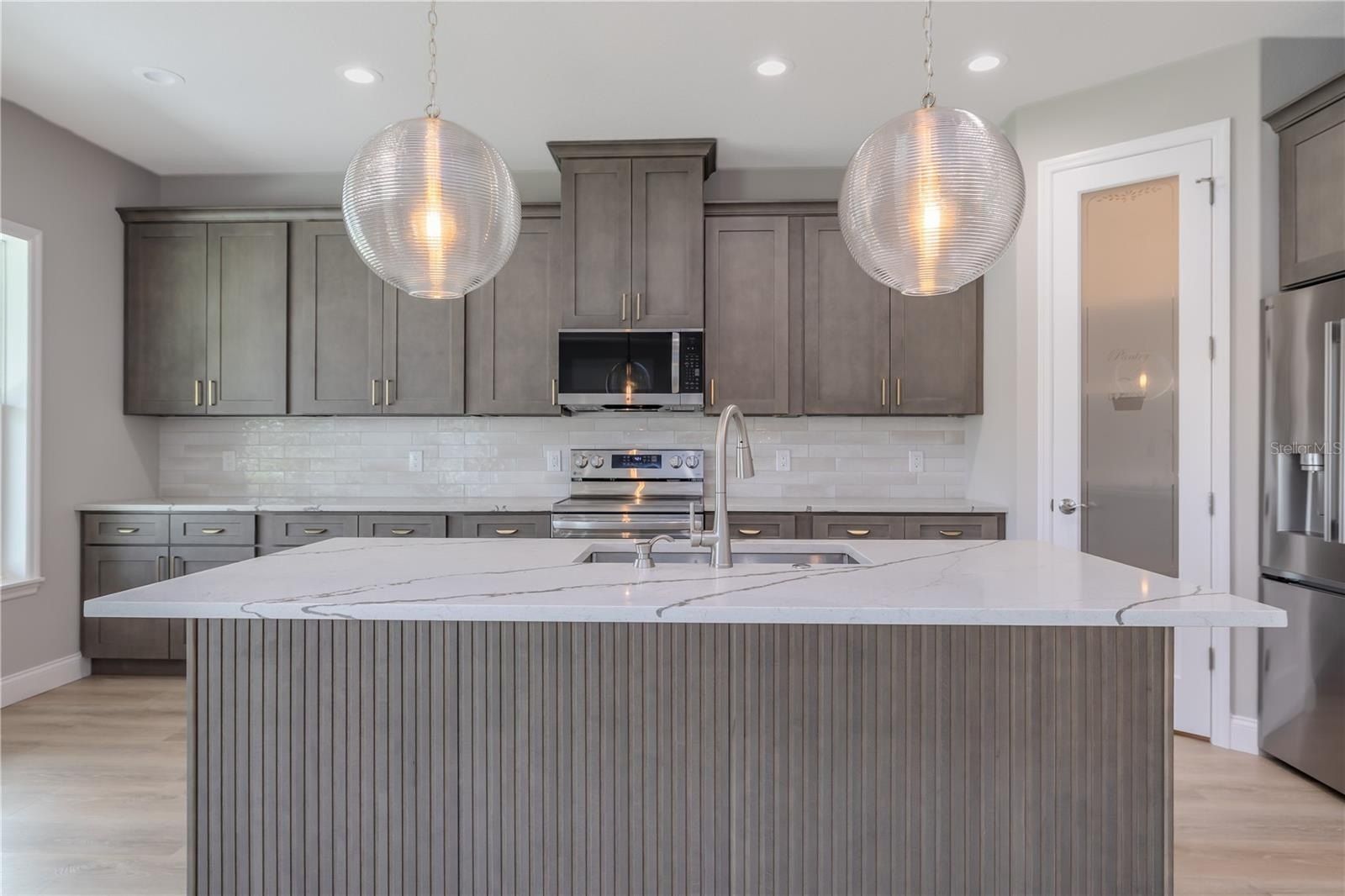 10 Rainer Place. Palm Coast, FL 32164