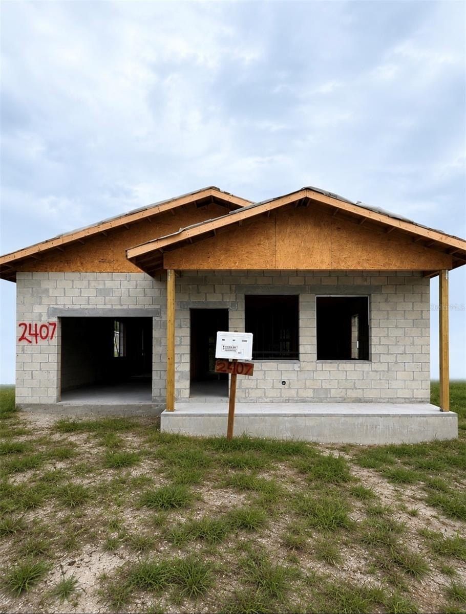 2407 E 38Th Avenue. Tampa, FL 33610