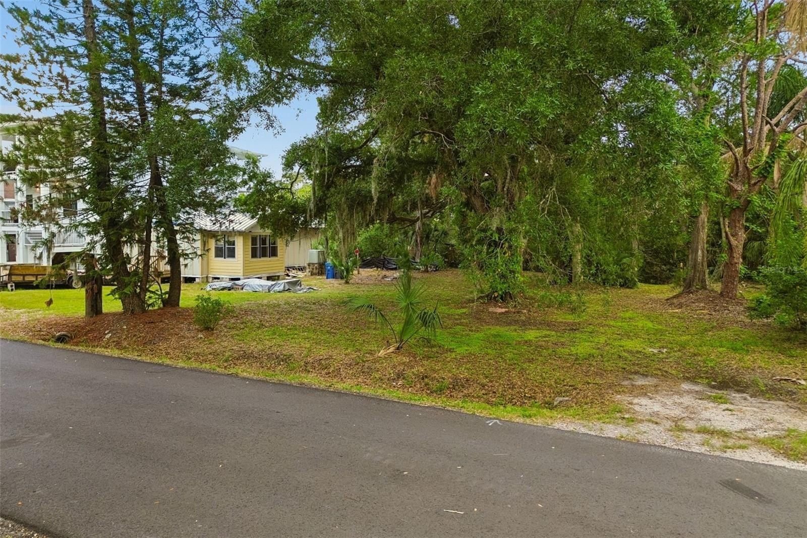 7416 Seagull Way. Tampa, FL 33635