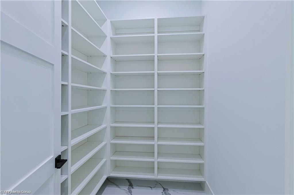 3414 1St Ave Nw. Naples, FL 34120