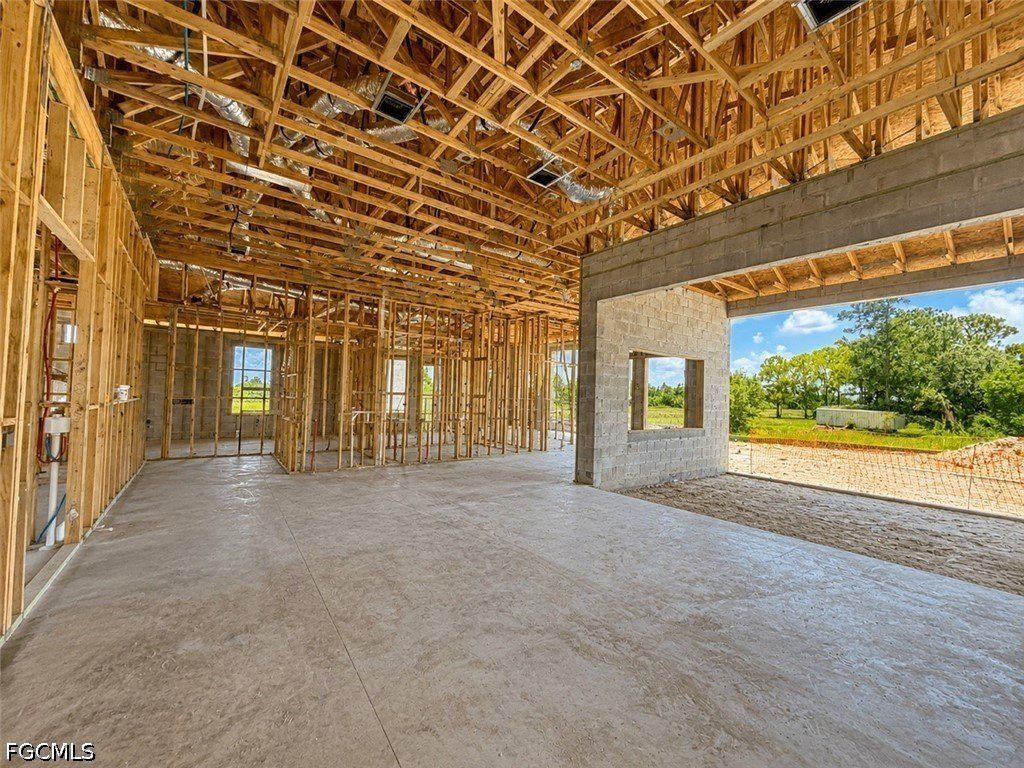 7517 4Th Place. Labelle, FL 33935