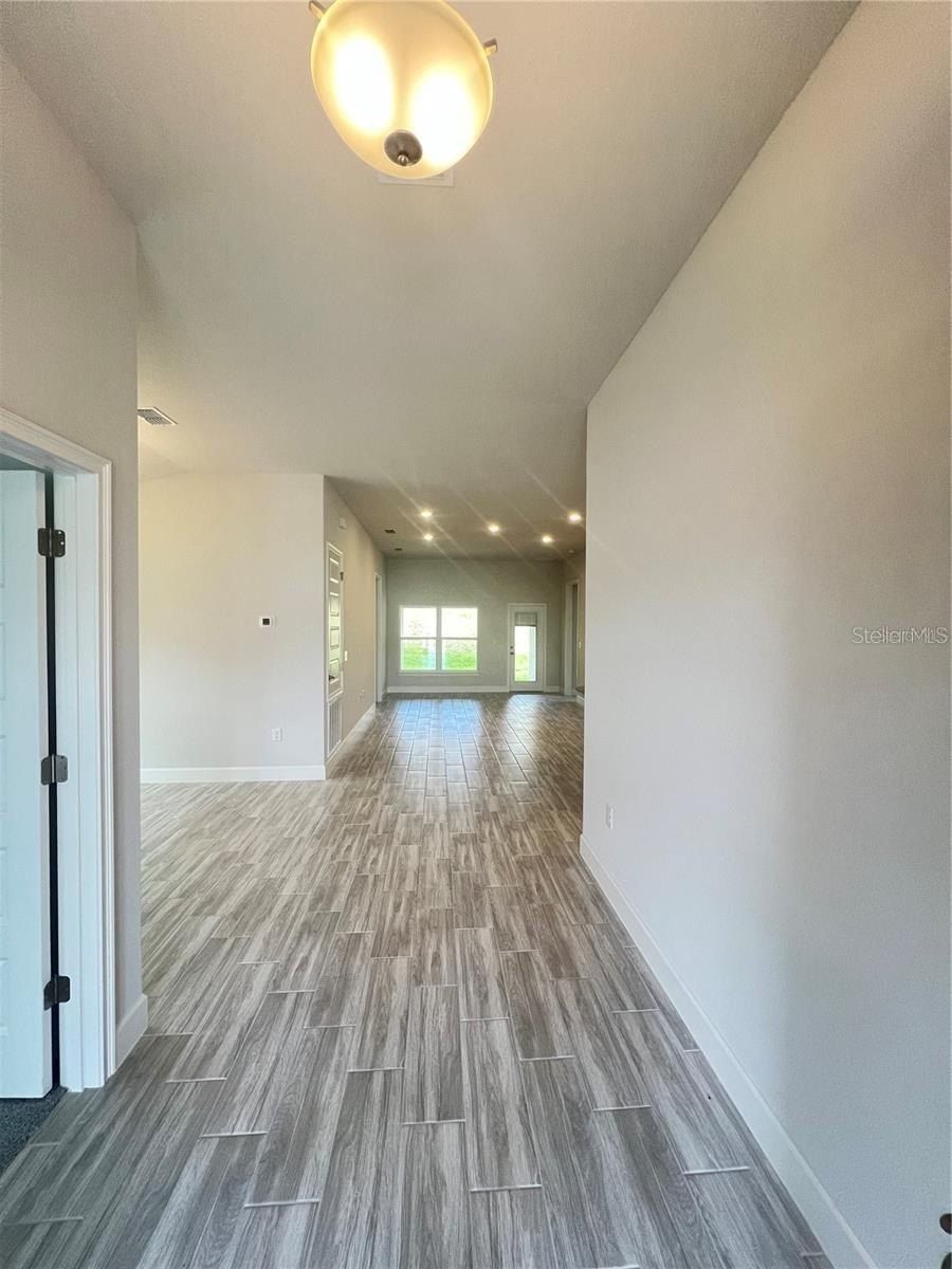 9393 Highland Hills Dr Street. Hudson, FL 34667