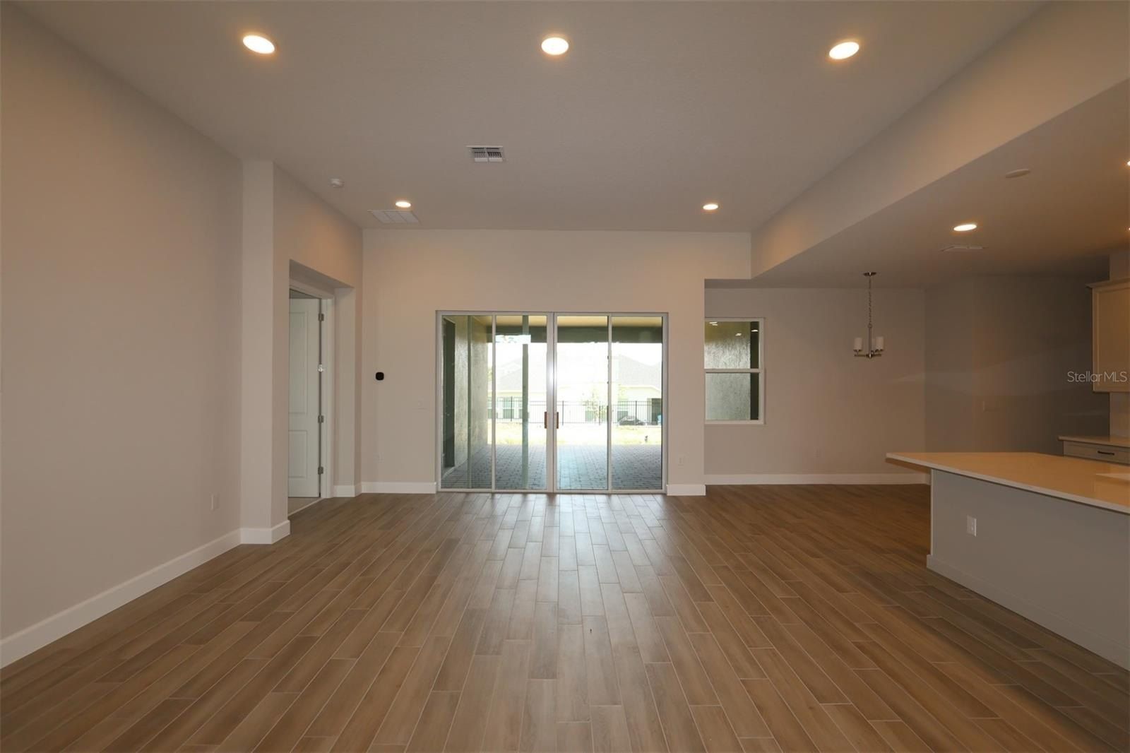 3177 Wolf Lake Avenue. Apopka, FL 32712
