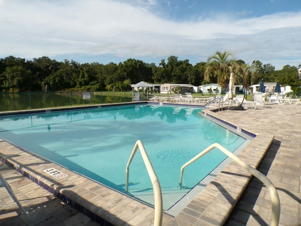 804 Carol Street. Wildwood, FL 34785