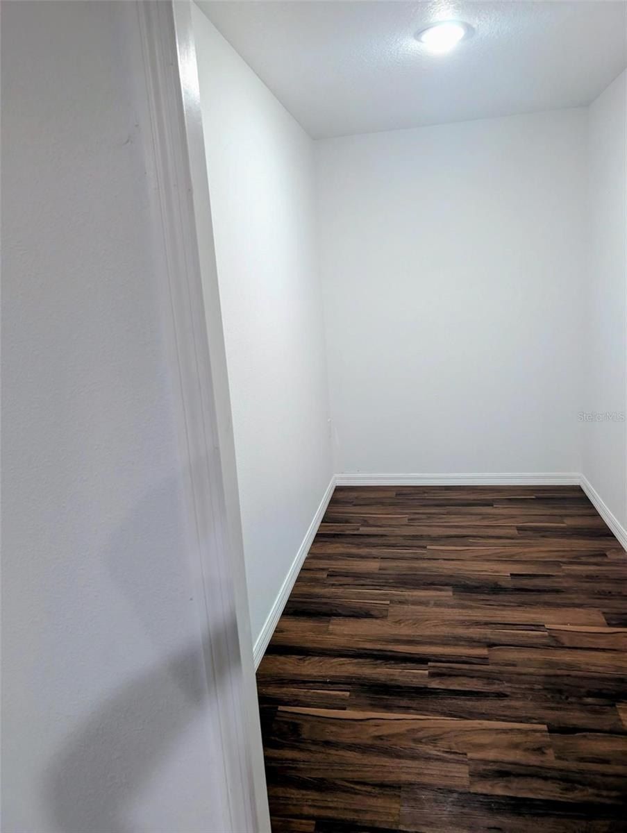 776 E Broadway Street. Oviedo, FL 32765