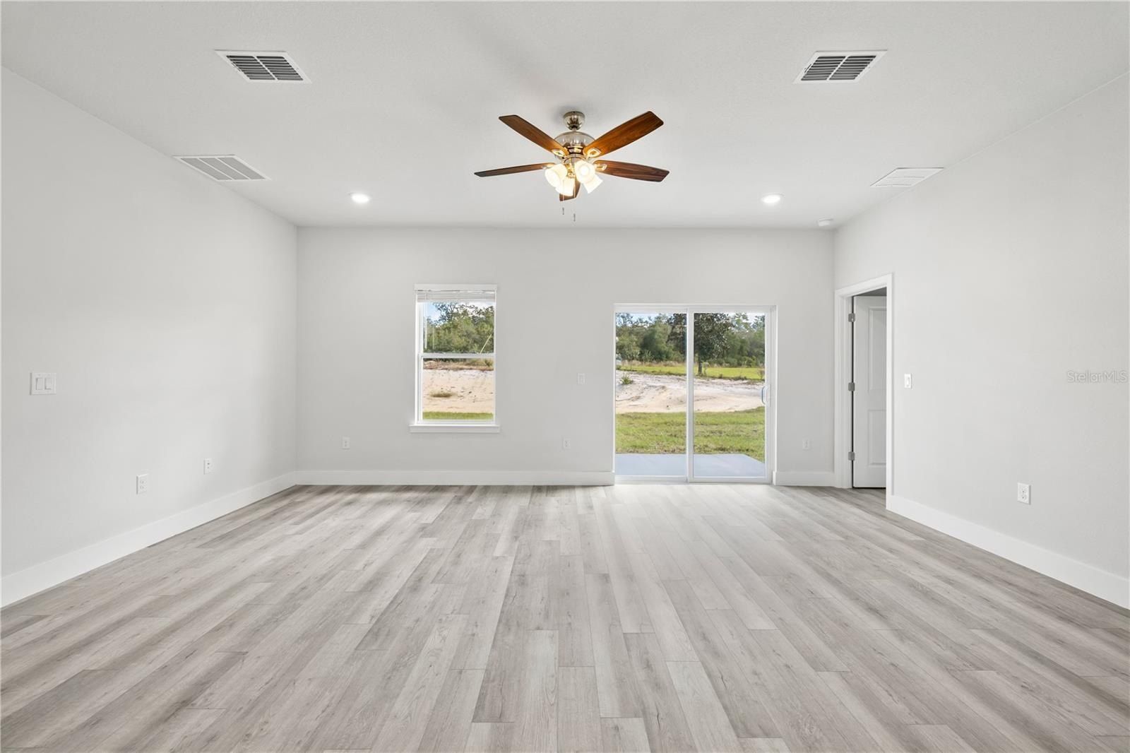 23163 Sw Pony Ridge Drive. Dunnellon, FL 34431