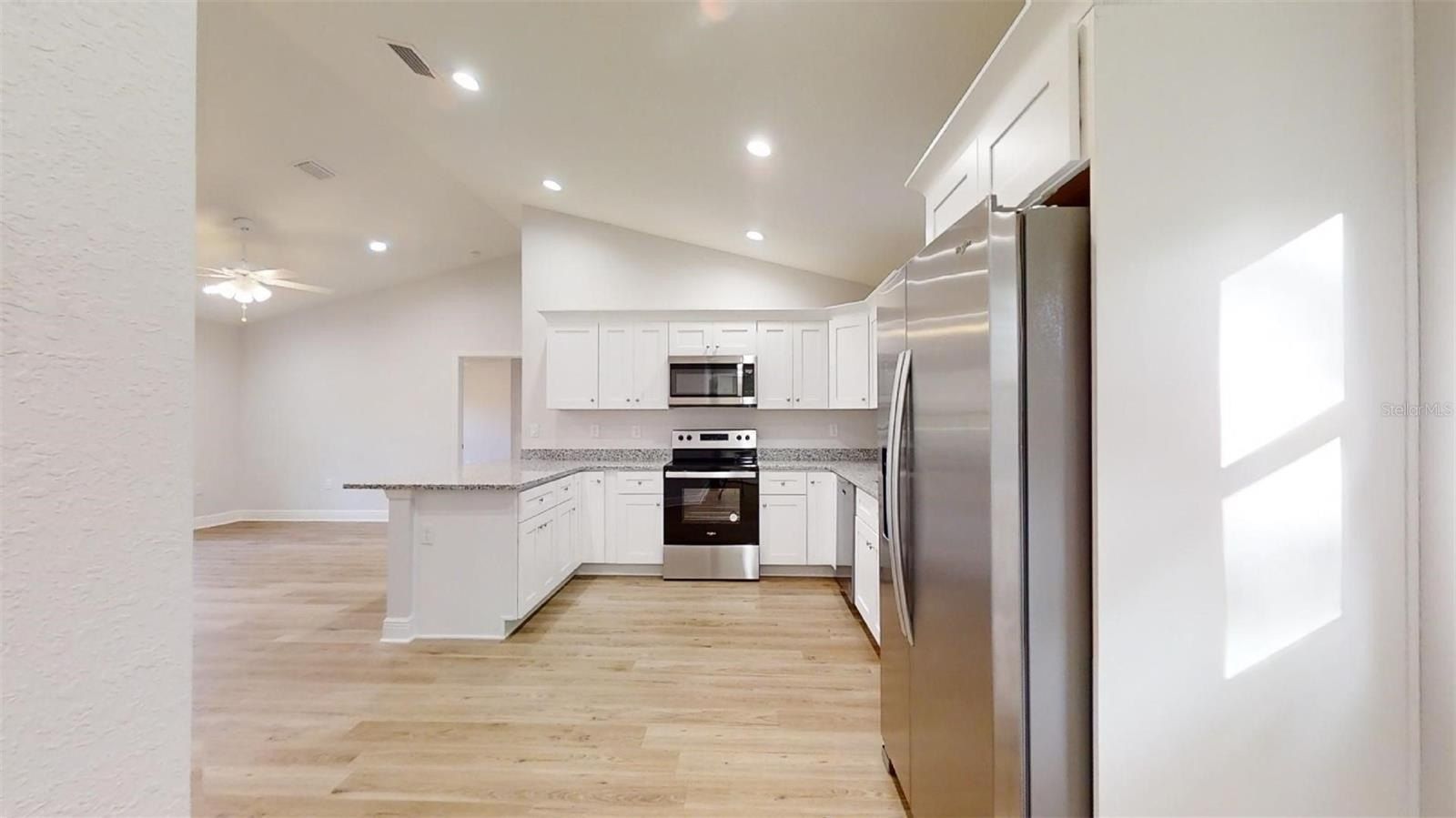 24304 Nw Tamarind Lane. Dunnellon, FL 34431