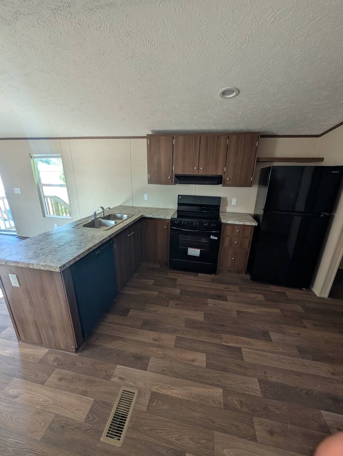 6978 46Th Ave N. St Petersburg, FL 33709