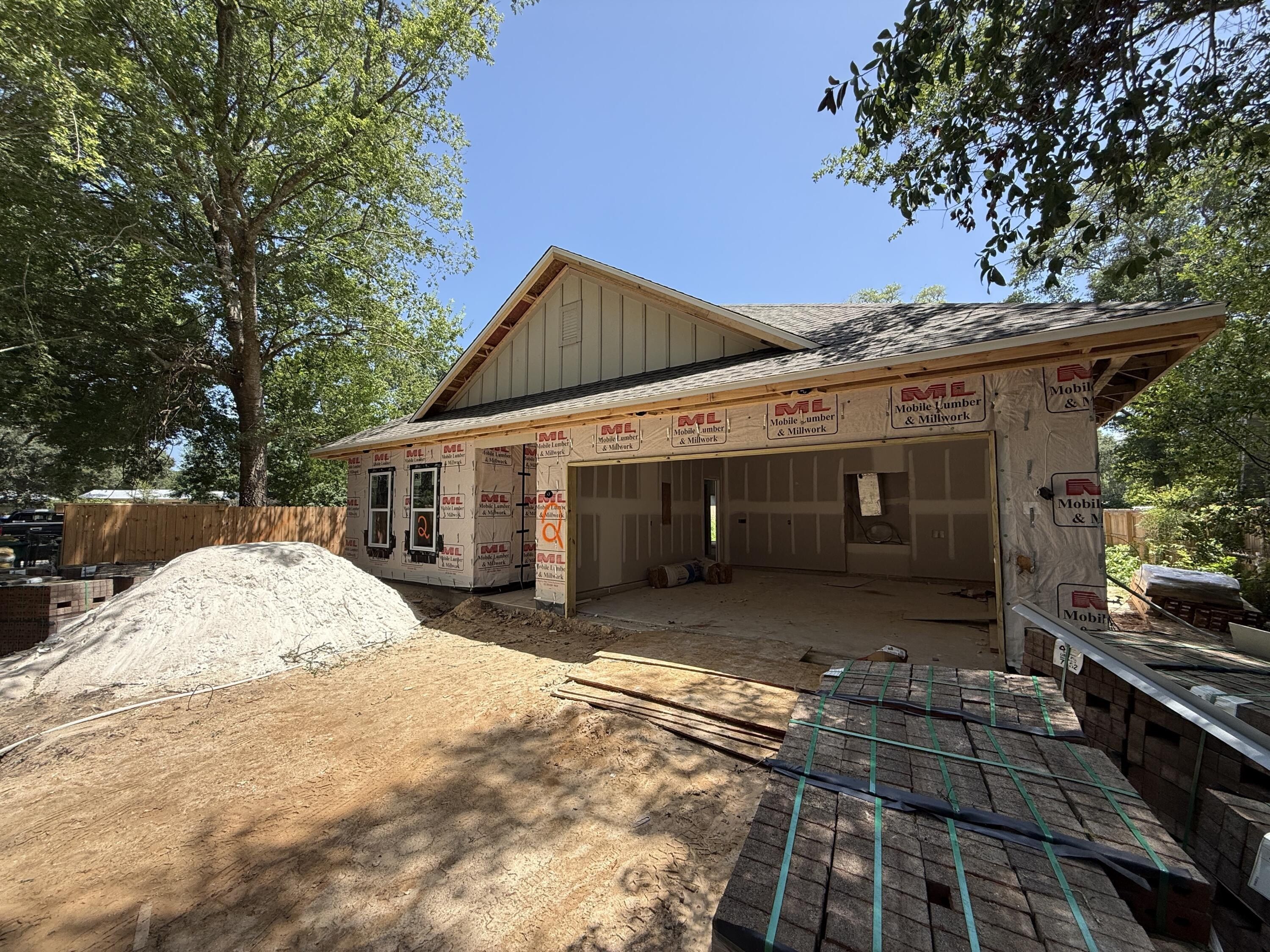 2 19Th Street. Niceville, FL 32578
