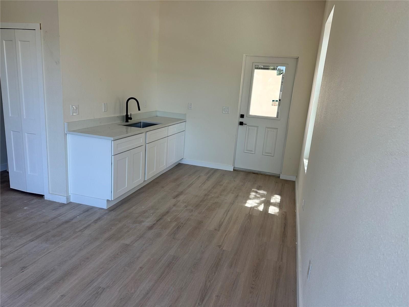 2142 5Th Avenue N. St Petersburg, FL 33713