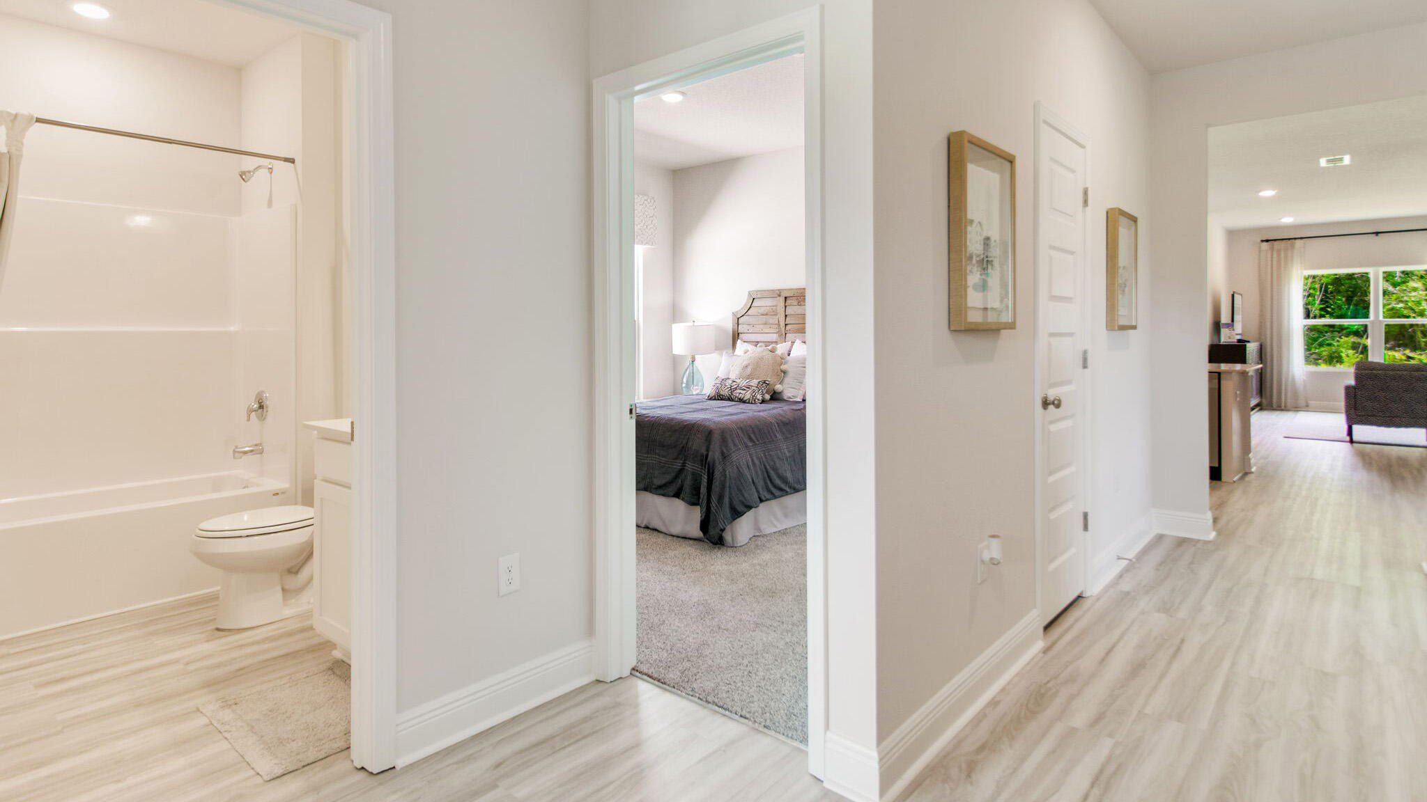 5739 Dearing Street. Crestview, FL 32539