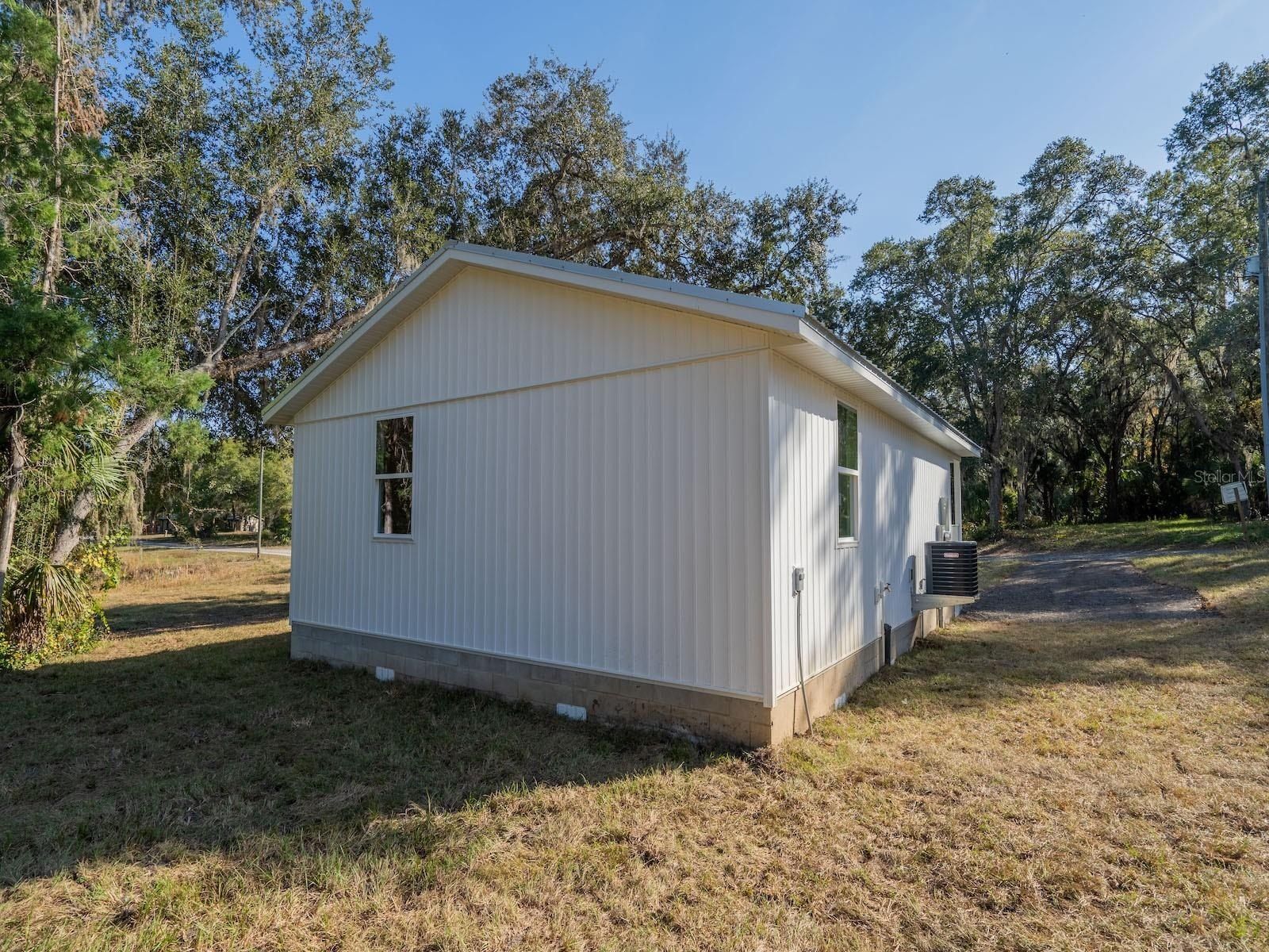 11629 Ne 145Th Place. Fort McCoy, FL 32134
