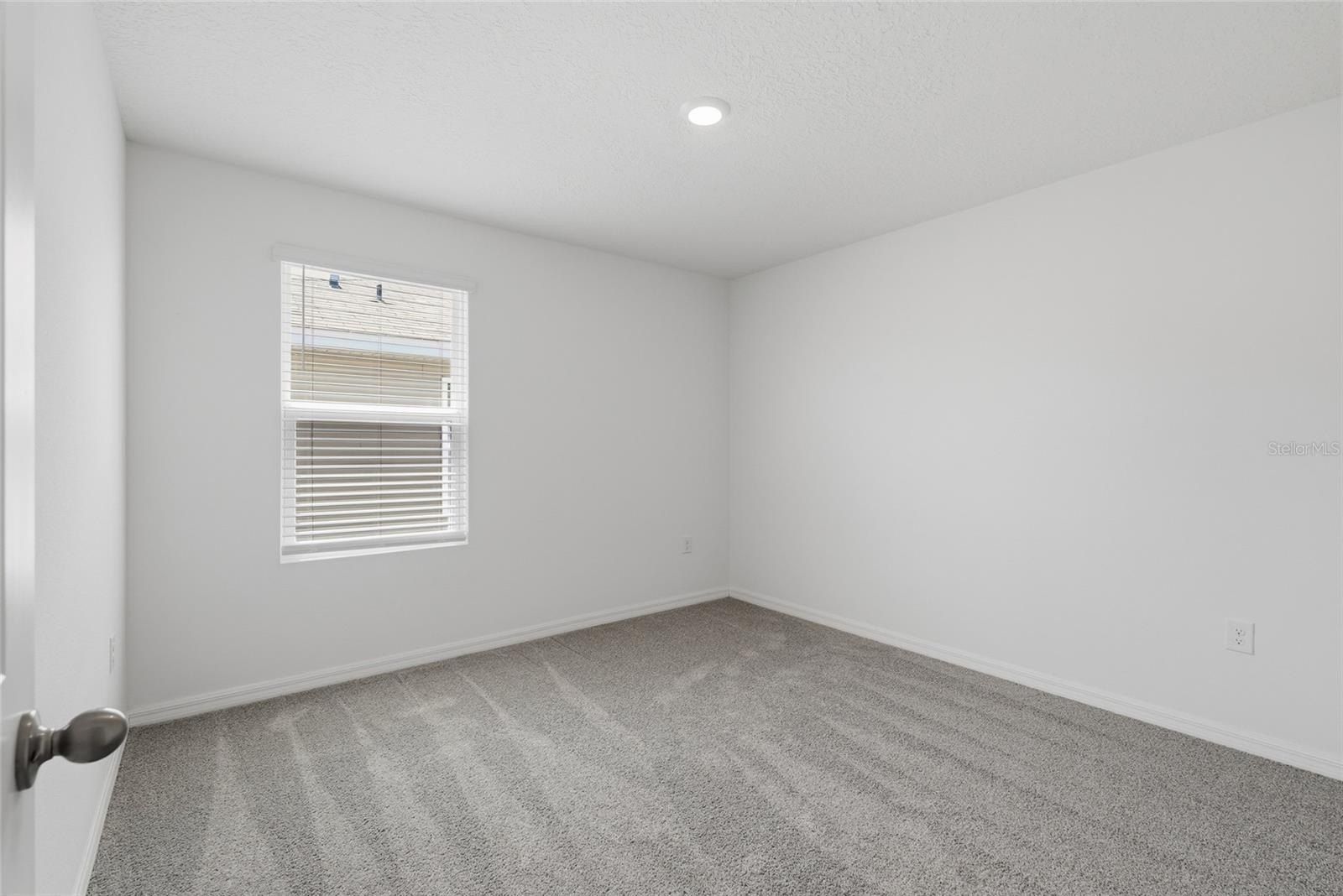 24799 Nw 11Th Place. Newberry, FL 32669